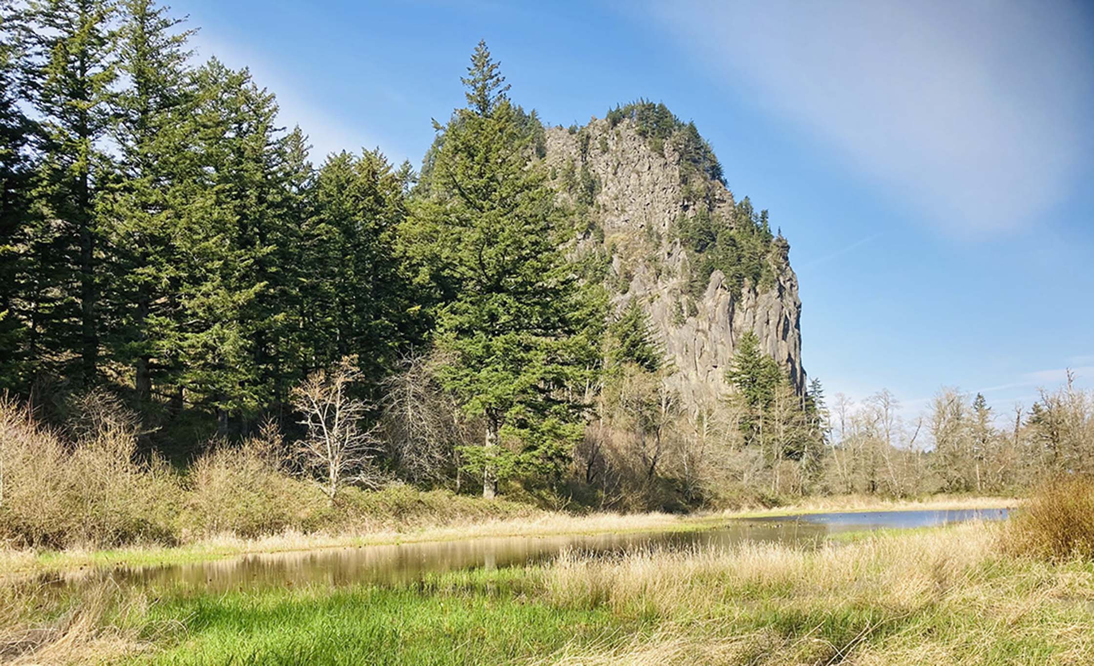 A Hiker’s Guide to Beacon Rock: Exploring its Geological Wonders