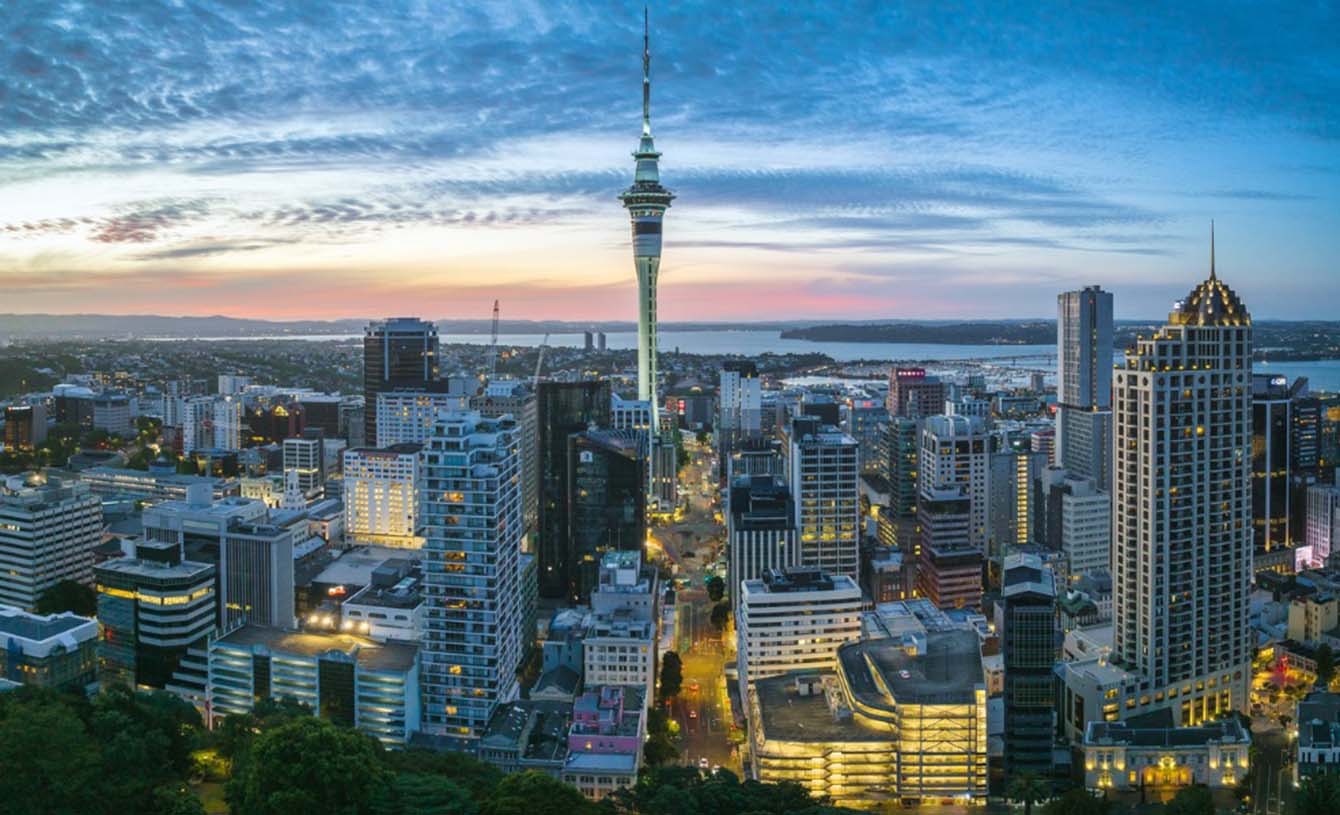 Discovering Auckland: A Comprehensive Guide to Must-Visit Attractions